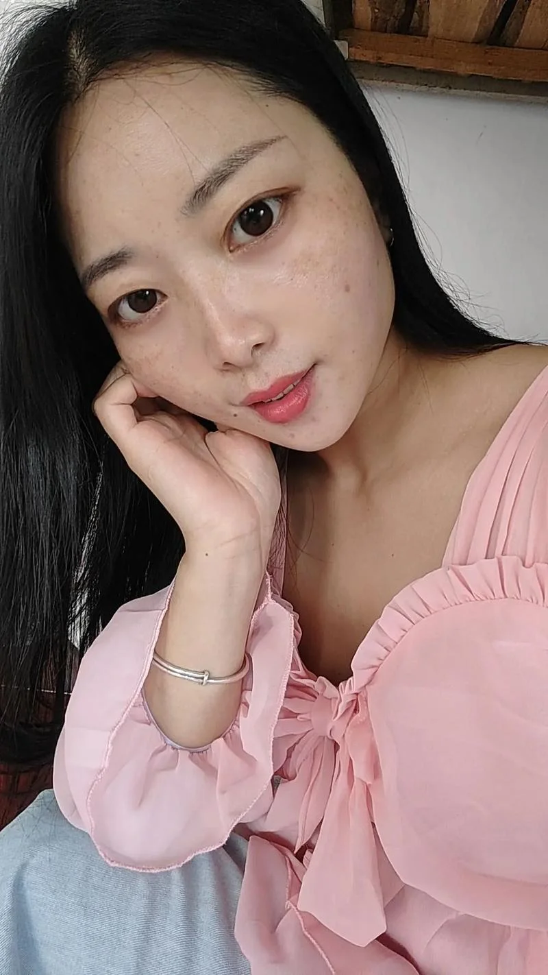 梦见满脸麻子的女人_2