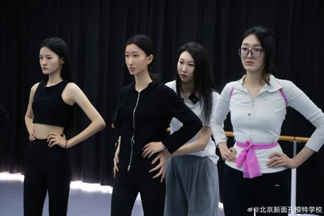专业模特艺考培训_2