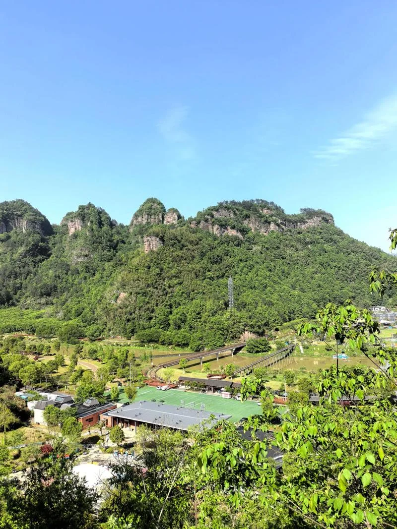 新登旅游景点_2