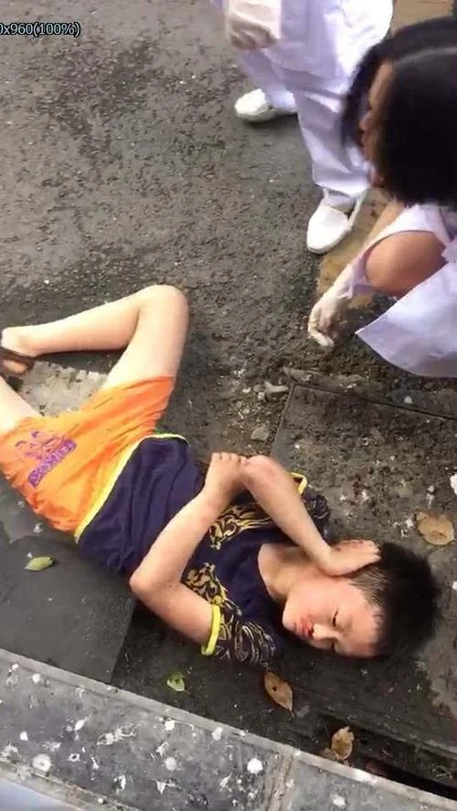二中学生刘雅婷的视频_1