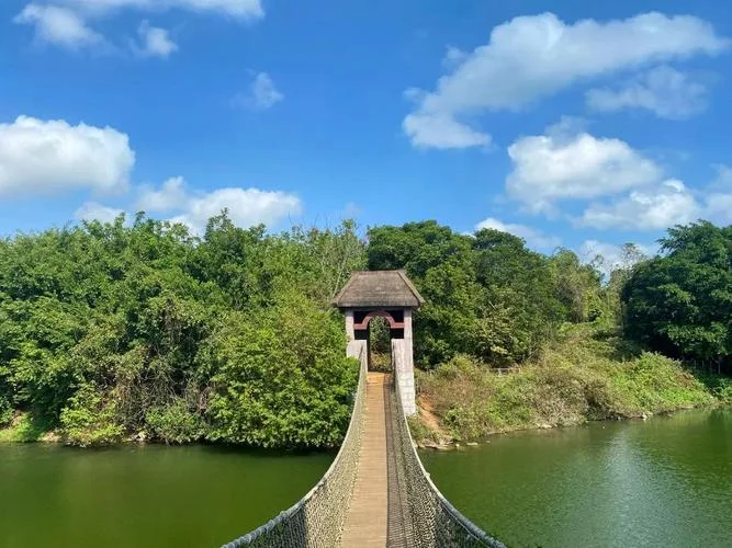 徐闻县龙泉旅游景点-徐闻县龙泉景点