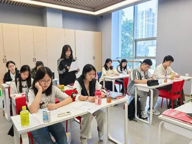 中广传媒艺考培训机构-中广传媒艺考培训