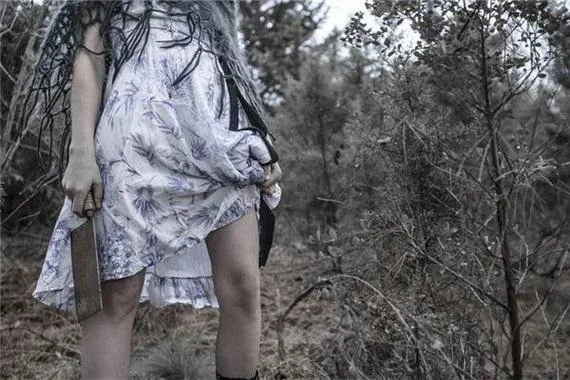 梦见前女友出轨_1