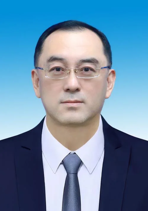 杨锐简介_1