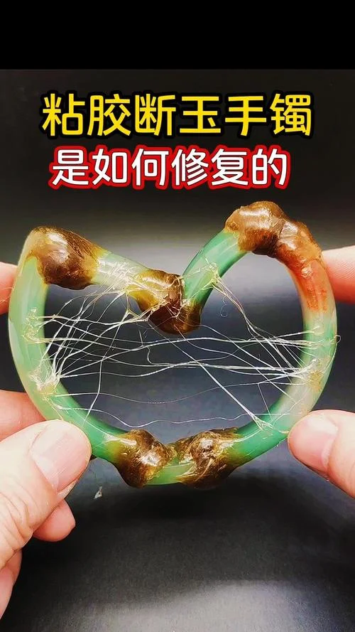 女子梦见玉镯断了_1