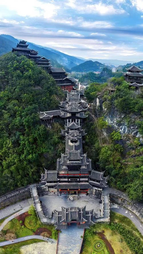 重庆著名景点是哪里_2