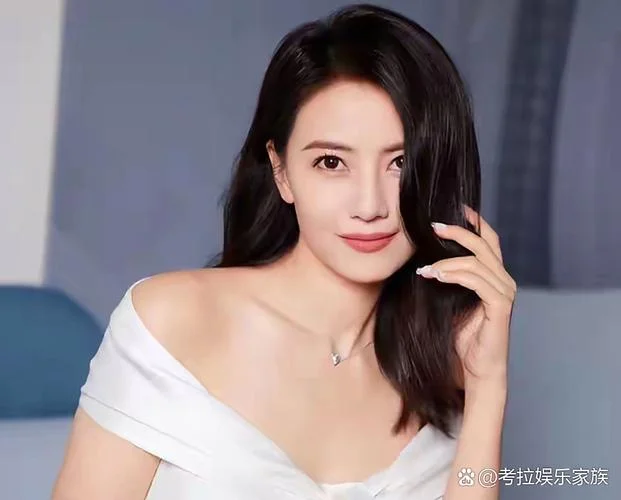 于小伟的老婆叫什么名_1