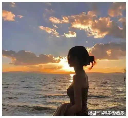丧偶后,千万别把自己养成苦相