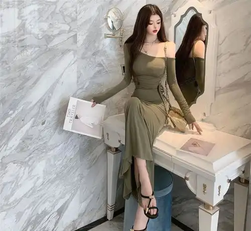 时髦精致的连衣裙,为你增添高贵女王范