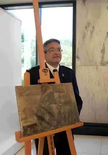 美国归还法国毕加索被盗名画图