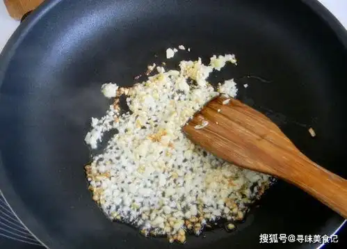 鸡蛋烤茄子,看起来有点奇葩,但真的是太好吃了呀
