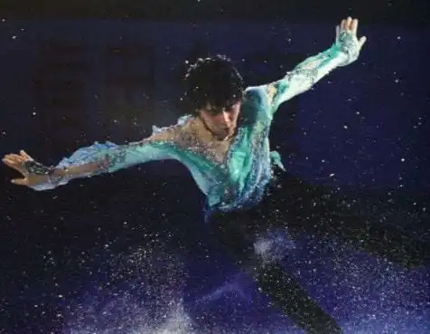 羽生结弦4a挑战失败外交部华春莹兑现承诺,连发2日文动态鼓励