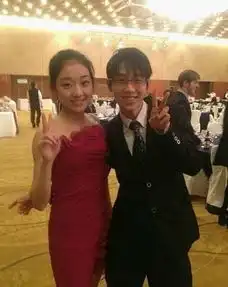 李子君羽生结弦合照疯传网友称男才女貌