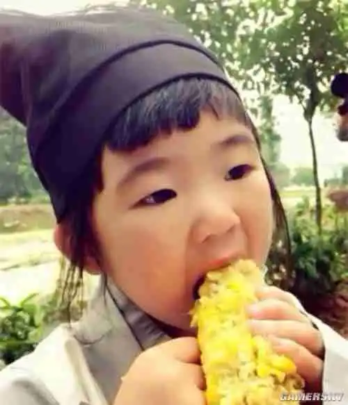 闺密头像两张一人一张可爱萌不带字