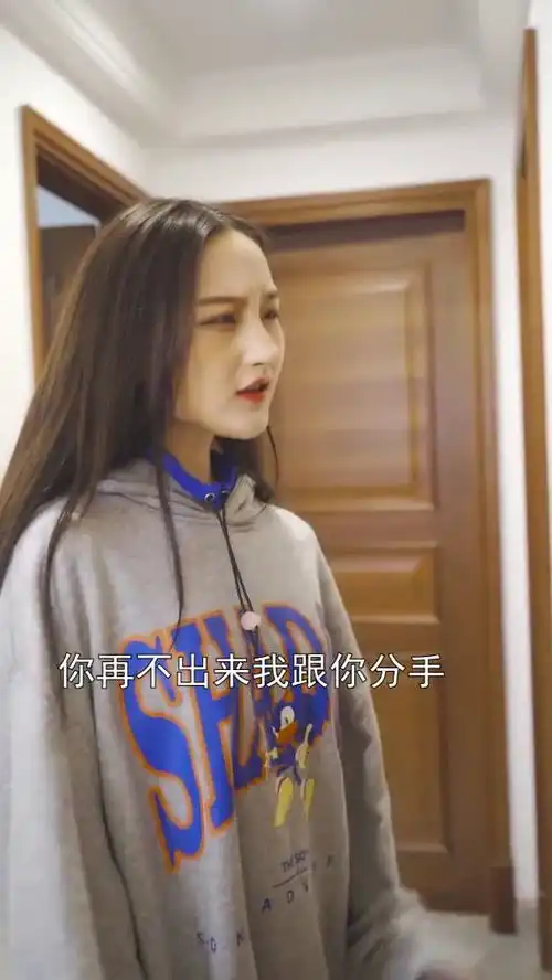 情侣角色互换挑战的第一天,终于不用刷碗了