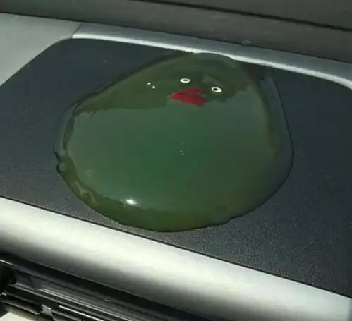 三伏天车子暴晒太伤车,用这几个小招,可以多开几年