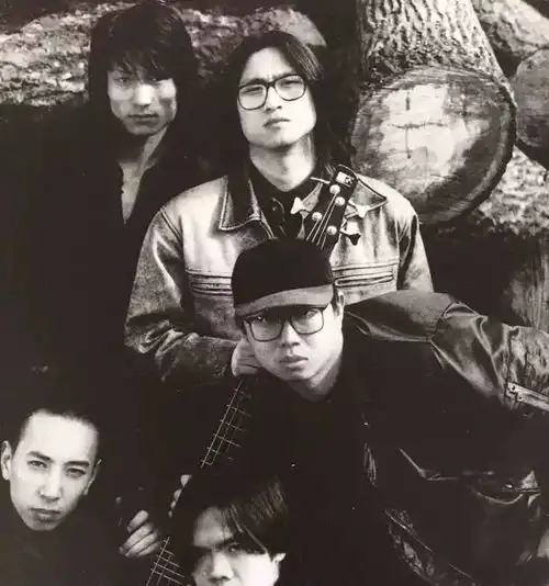 不嫁豪门嫁才子,与汪峰把生活过成了诗,女神章子怡的好命人生
