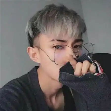 qq头像男生帅气超拽,看着比较酷又有点拽的样子