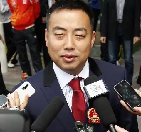 内战真内行,外战不外行,这是王曼昱达到的新高度