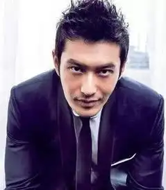 黄晓明坐实婚变