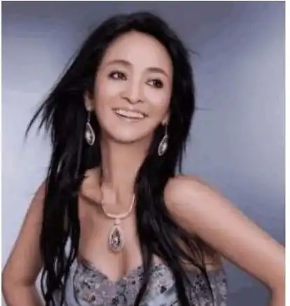 一婚嫁日本人,二婚嫁美国人,三婚嫁法国人,李勤勤她如今怎样了