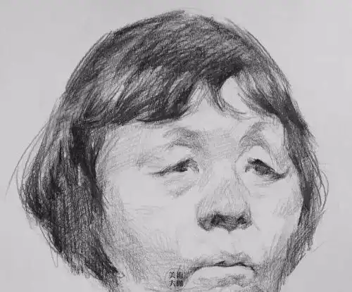 素描教学如何让你的素描头发看起来不死板粗糙有质感干货