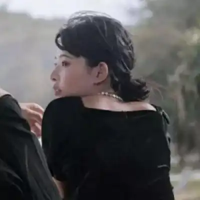 2023时光的背影情侣头像