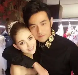 关晓彤被曝接吻用替身,原因竟是这般,其实女星z,k,h也曾实力拒绝过吻戏搜狐