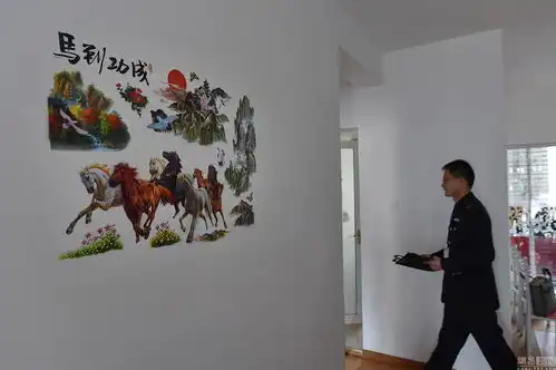 揭秘打击传销工作者日常生活