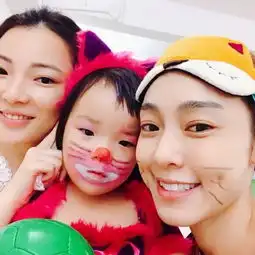 组图范玮琪晒万圣节狂欢照小s扮白雪公主陈建州略吓人