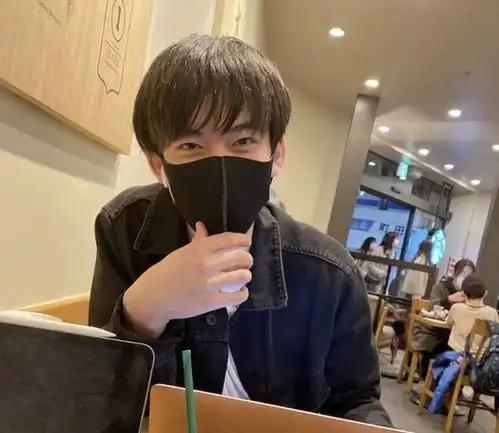女生为鼓励室友学习,无奈请千玺来帮忙,你们寝室还缺人不