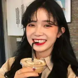 优质干净可爱女生头像梧桐树下qq女生头像我要个性网
