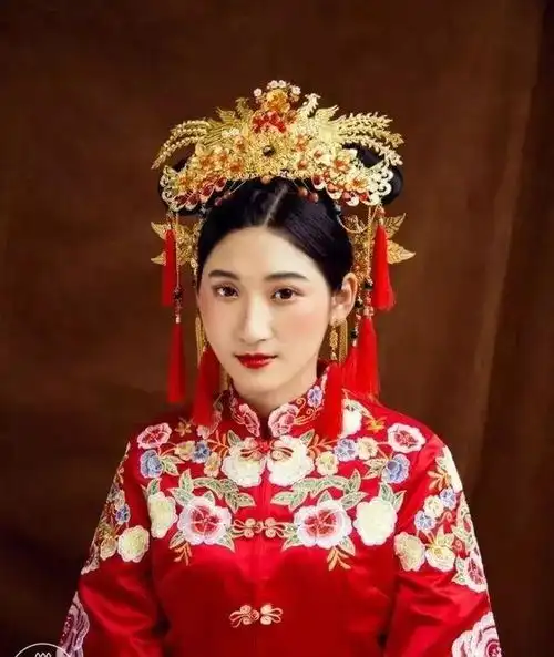 怎么样才可以找到一所专业的化妆培训学校