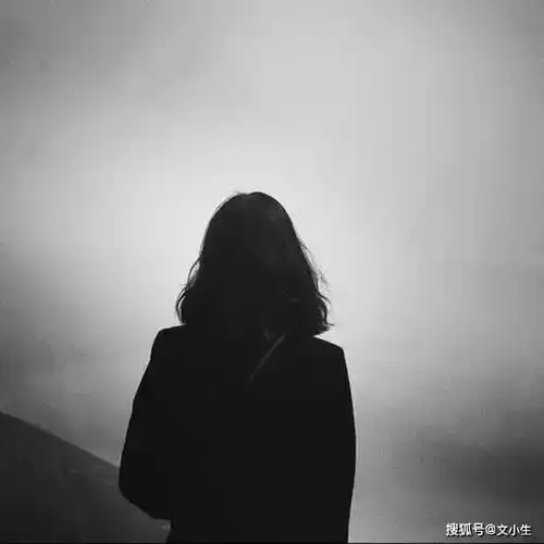 深入人心的哲理句子,为你迷茫的人生指引方向