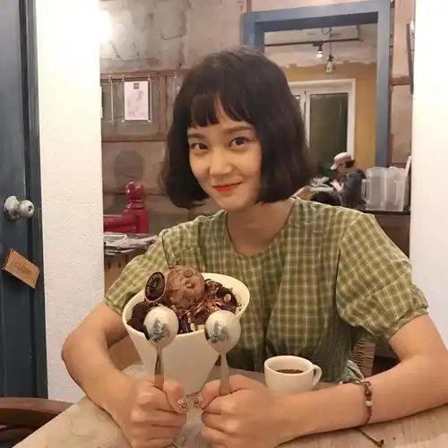 愿你的生命有够多的云翳造成一个美丽的黄昏