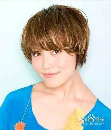 个性设计最潮染发打造出色短发