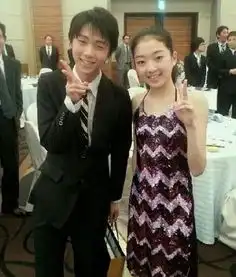 李子君羽生结弦合照疯传网友称男才女貌