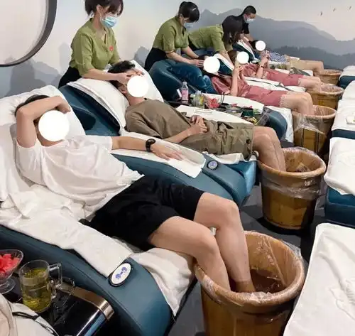 开店50万家一夜回血的钟点房,彻底改头换面