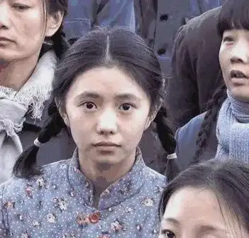 刘浩存提名影后惹争议被扒内涵千玺没天赋,母亲开班致人瘫痪