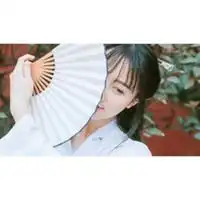 白边女生头像小清新微信头像图片大全