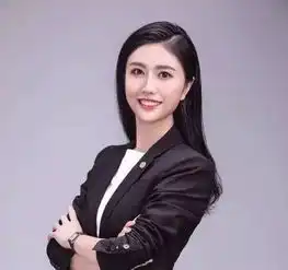 这个女律师彻底火了如此简单粗暴的炫富还是第一次见丨被群嘲