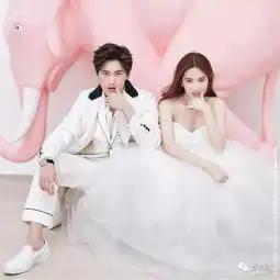 拍婚纱照别学杨洋刘亦菲楚乔夫妇才是cp感典范