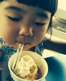 星热点曹格女儿资料照片曹格女儿姐姐叫什么多大了