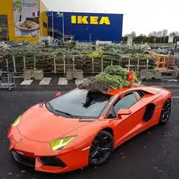 周杰伦收到昆凌送的300万兰博基尼圣诞礼物,这特么才是人生赢家