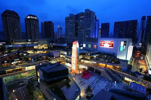 走进深圳,一个城市白领的丰富一天中航中心,乐活随心