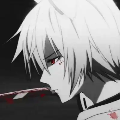 戏子仅一夜之隔我的心判若俩人