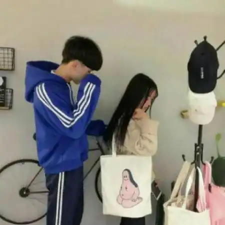 2020微信情侣头像喜欢一个人是一种状态