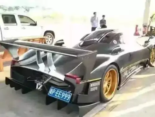 你没有听错没有倒车挡的千万级跑车竟然可以上牌照