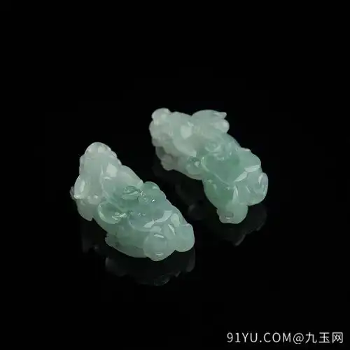 阳绿翡翠貔貅吊坠批发价格及选择从到京东全方位分析