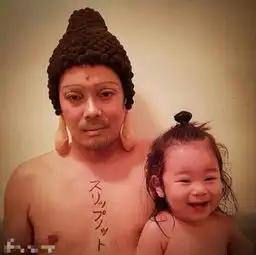 日本逗比父女泡澡照出炉萌翻网友